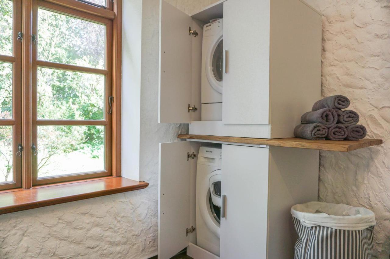 Ruhe Unter Reet-Haus Mit Sauna, Whirlpool Und Kamin Gnarrenburg Eksteriør billede