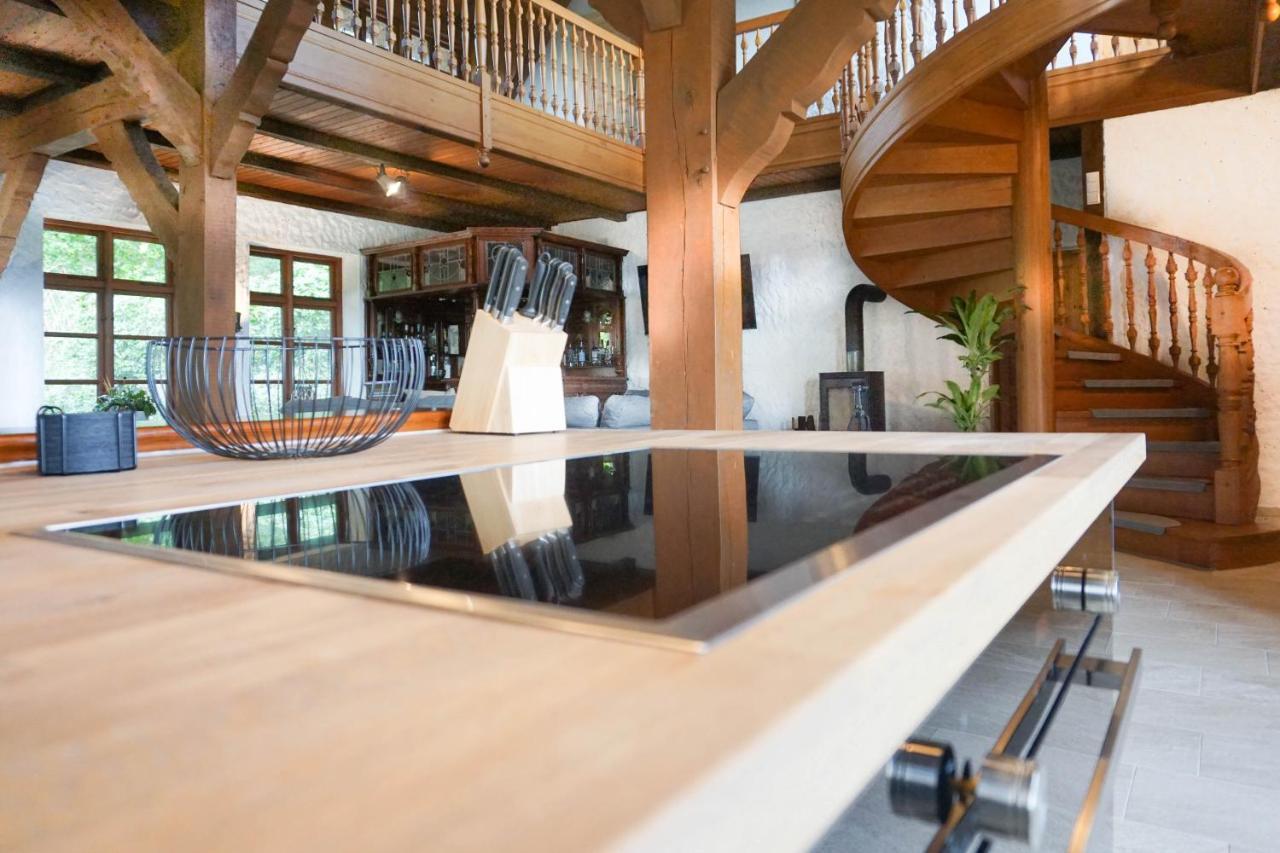 Ruhe Unter Reet-Haus Mit Sauna, Whirlpool Und Kamin Gnarrenburg Eksteriør billede